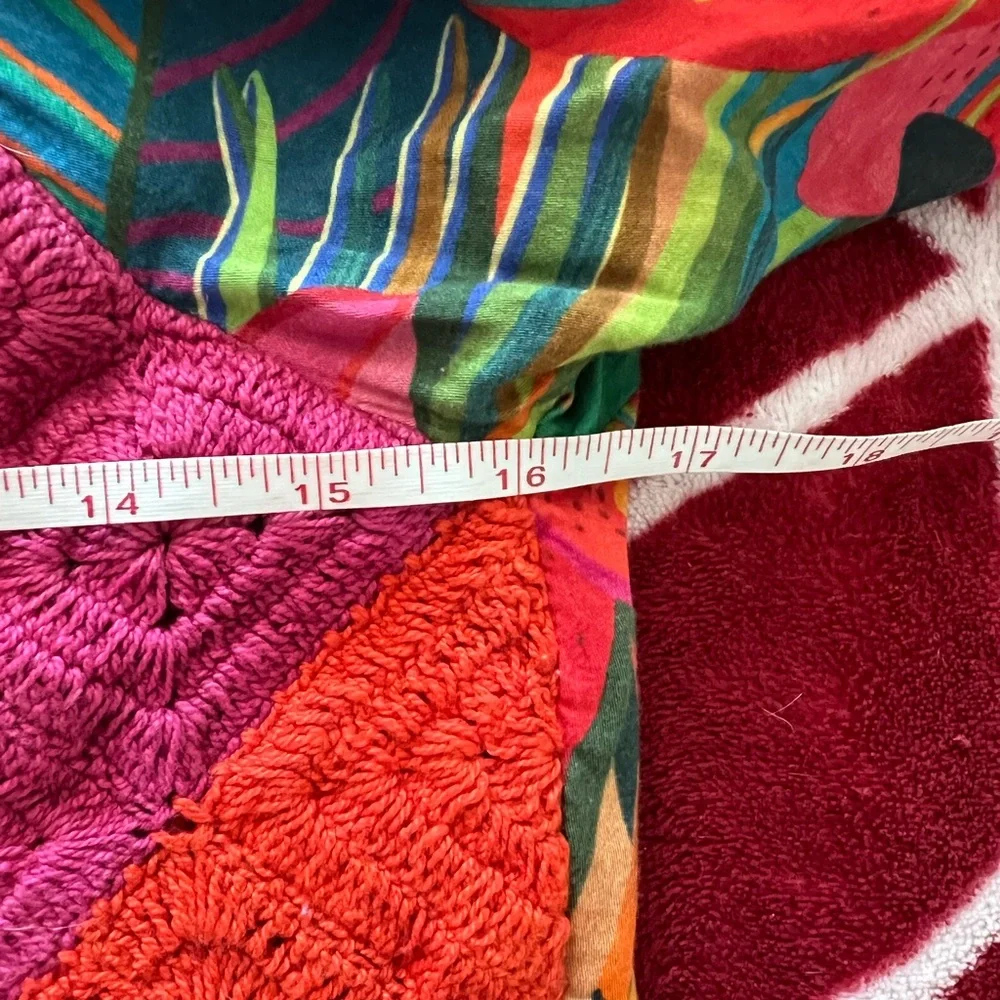 NWOT Farm Rio Multicolor Crochet Top Small - Picture 9 of 9